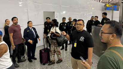 Dua Bule Amerika Ngamuk dan Aniaya Pegawai Salon karena Tolak Bayar Biaya Perawatan, Ditangkap di Bandara Ngurah Rai