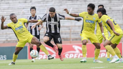 Tumbangkan PSCS Cilacap 3-0, Laskar Joko Samudro Gresik United Lolos ke Babak 12 Besar