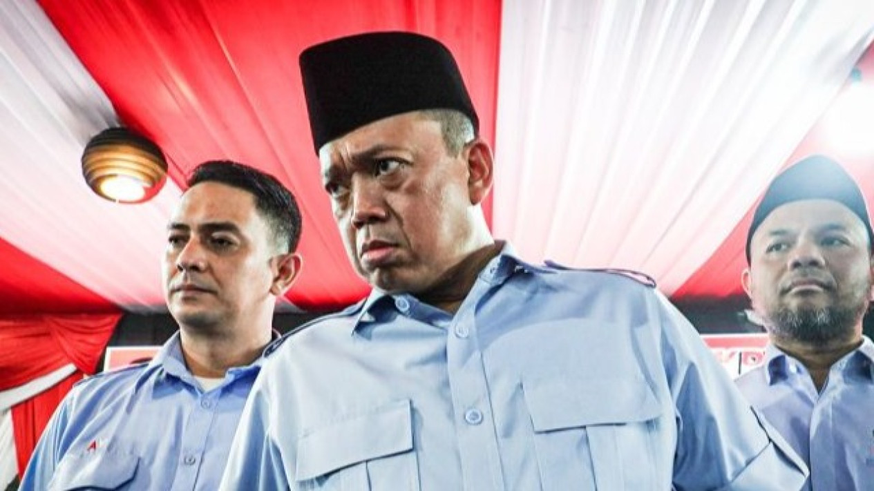TKN Prabowo-Gibran Minta Jangan Akhiri Doa dengan Amin, tapi Dilengkapi Ya Rabbal Alamin
            - galeri foto