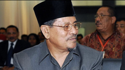 KPK Tangkap Gubernur Maluku Utara di Hotel Jakarta