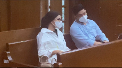 Windy Idol Jadi Saksi Terdakwa Sekretaris MA Non Aktif Hasbi Hasan Atas Kasus Suap