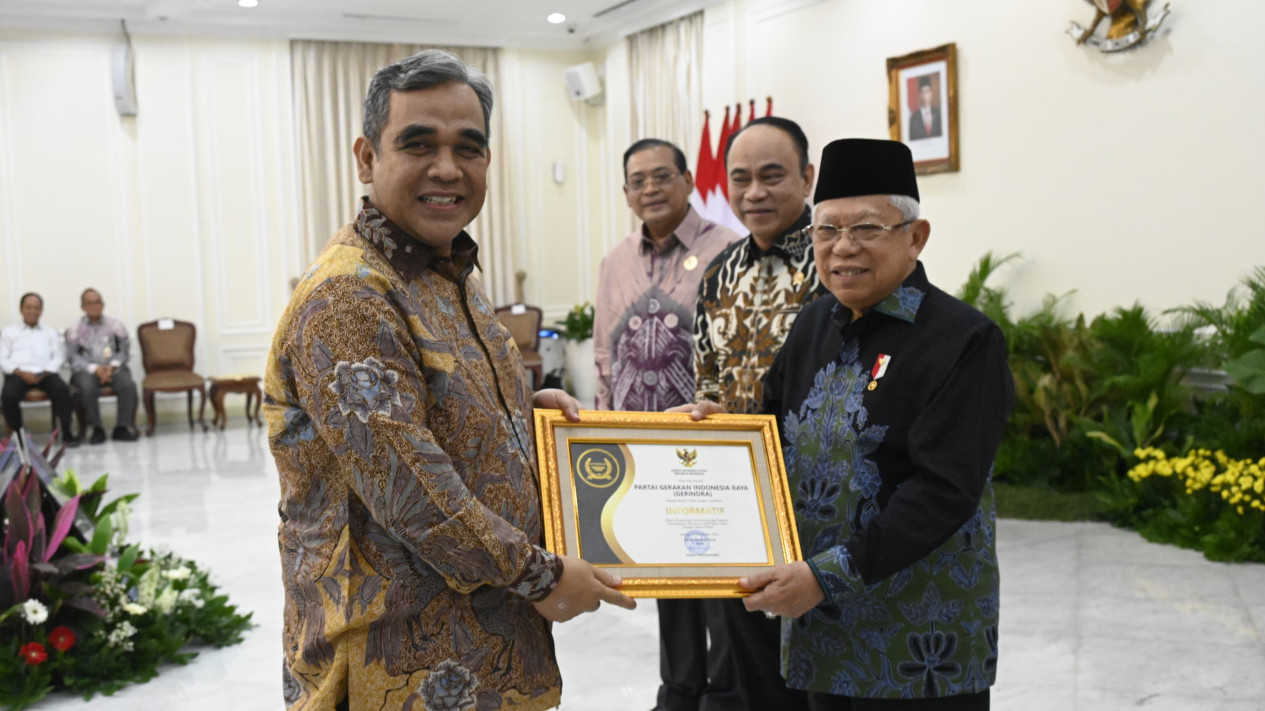 Gerindra Pamer Dapat Penghargaan Partai Paling Informatif, Muzani: Ke Delapan Kalinya
            - galeri foto