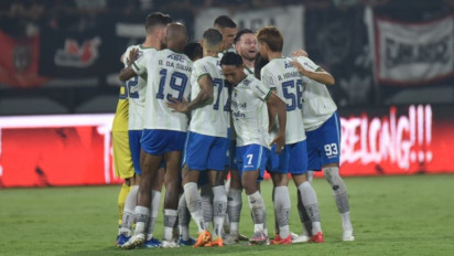 Pandit ini Dibuat Heran, Blak-blakan Bilang Kalau Persib Bandung Saat ini Mulai Lupa Caranya Menang