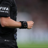 Profil Wasit Candra Pengandil Laga Persib Lawan Arema FC, Love Hate Relationship Bobotoh