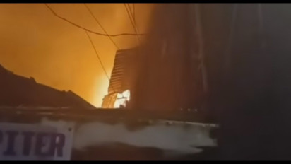 Kebakaran di Palmerah Menghanguskan 15 Rumah warga, 61 Orang Harus Mengungsi