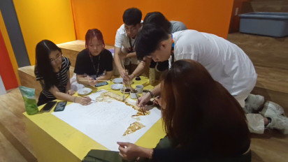 Suarakan Pesan Damai Natal di Tahun Politik, Mahasiswa UC Kreasikan Lukisan dan Karya Visual Natal Kontemporer