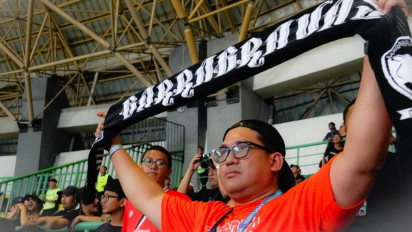 Respon Menohok Ketua Jakmania Soal Kerusuhan Suporter di Stadion
