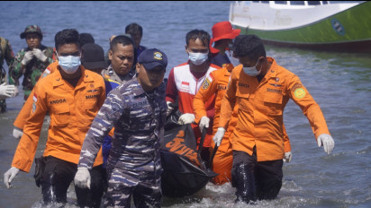 35 Korban Bigitron Kapal Terbalik Berhasil Dievakuasi, Dua Meninggal dan Dua Korban Hilang