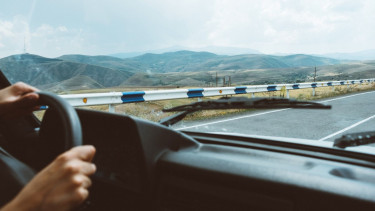 Daftar Lokasi Layanan SIM Keliling Hari Ini 9 Januari 2026 di Jakarta: Kantor Pos Lapangan Banteng hingga LTC Glodok