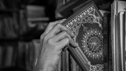 Bacaan Al-Qur'an Surah Al Kahfi Ayat 1-10, Ustaz Abdul Somad Sarankan Agar Menghafalnya