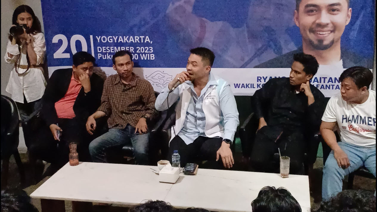 Alumni Muda UII Dukung Prabowo Gibran dan bBergabung ke Pandawa Lima
            - galeri foto