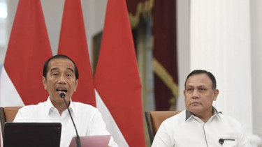 Soal Surat Pengunduran Diri Firli Bahuri, Jokowi: Belum Sampai di Meja Saya