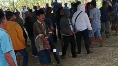 Ramai di Media Sosial, Judi Sabung Ayam di Bangkalan, Ricuh, Puluhan Warga Bawa Sajam