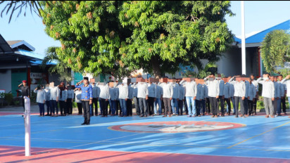 Hari ibu, Tiga Napi Perempuan Rutan Maumere Terima Remisi