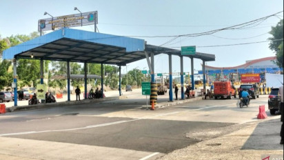 Arus Penumpang di Pelabuhan Bakauheni Ramai Lancar pada H-1 Natal