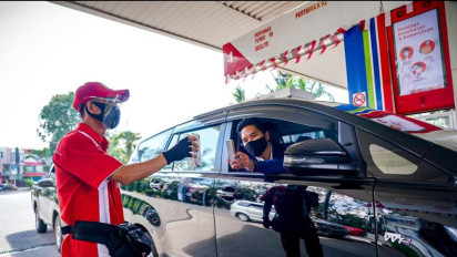 Libur Nataru, Pertamina Imbau Bayar Non Tunai Guna Pangkas Antrian di SPBU