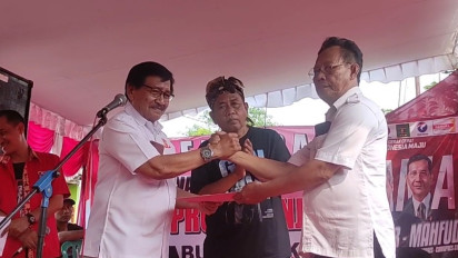Ratusan Relawan Projo Kabupaten Kediri Deklarasi Dukung Capres Ganjar - Mahfud