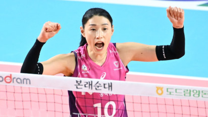 Dulu Ratu Voli Korea Kim Yeon-Koung Pernah Disodorkan Cek Kosong Kini Emosi Karena Megawati Hangestri