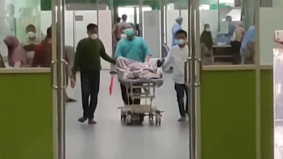 Tim Dokter RSUD dr. Soetomo Angkat Peluru dan Pasang Pen di Tulang Belakang Relawan Prabowo yang Ditembak