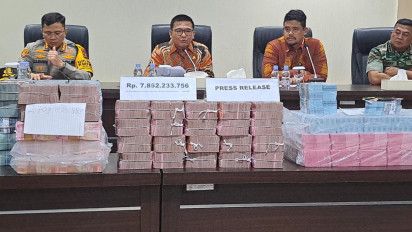 Buntut Proyek Gagal Lampu Pocong, Kejari Medan Serahkan 7,8 M ke Pemko Medan dari 3 Kontraktor