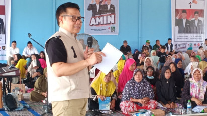 Blusukan ke Kampung Petani Tambak, Cawapres Gus Imin Disambati Ada Pabrik Pupuk di Gresik, Pupuk Malah Langka