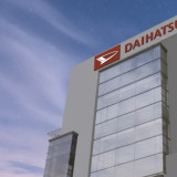 Penjualan Daihatsu Anjlok Maret 2025, Tanda Bahaya untuk Strategi Pasar Astra?