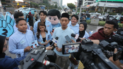 TKN Fanta Bagikan Susu Gratis di Senayan hingga Sarinah: Gemoy Ini Juga Punya Program