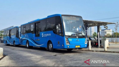 Legislator Minta TransJakarta Revisi Aturan Penggunaan Kaos Partai dalam Armada Bus