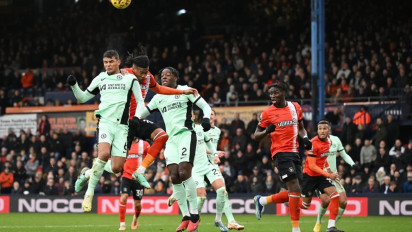 Thiago Silva Menyesal Sudah Tantrum di Laga Chelsea vs Luton