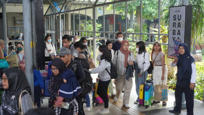 Sebanyak 22.100 Penumpang KA Datang di Daop 8 Surabaya di Hari Terakhir Liburan