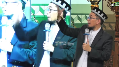 Tiba-tiba Rezeki Lancar Doa Terkabul, jika Bertemu Orang Ini Tolong Beri Sedekah Terbaik Kata Ustaz Adi Hidayat