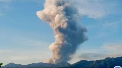 Awas! Gunung Dukono Meletus Lontarkan Abu Vuklanik Setinggi 4.000 Meter