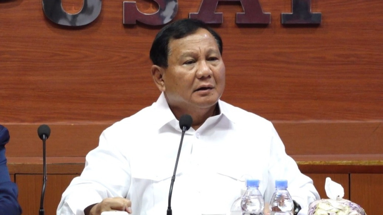 Prabowo: Kebijakan Susu Gratis Adalah Keberpihakan Pada Anak-anak Kita
            - galeri foto