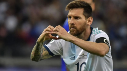 Terungkap Makna Selebrasi Kontroversial Lionel Messi di Piala Dunia 2022