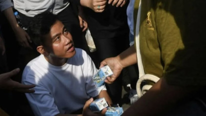 Bawaslu Jakpus Putuskan Gibran Lakukan Pelanggaran Kampanye, Anies: Jangan Ada yang Dihalangi