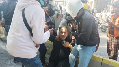 Saipul Jamil Merengek-rengek Minta Tak Diamankan Saat Dikepung Sejumlah Pria, Polisi Buka Suara