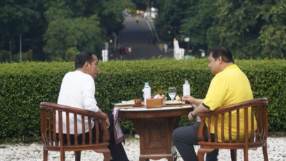 Usai Dinner Bareng Prabowo, Pagi Ini Presiden Jokowi Terpantau Olahraga dan Sarapan Bareng Airlangga Hartarto, Bahas Apa?