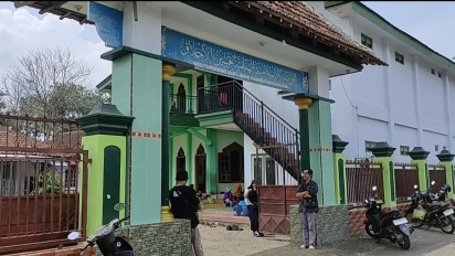 Santri di Blitar Tewas Dikeroyok Belasan Teman di Pondok Pesantren