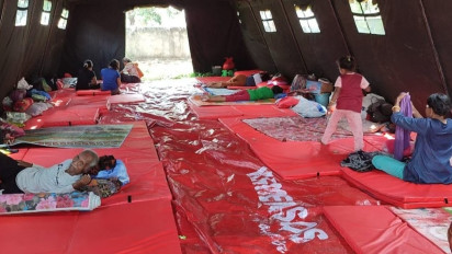 Kemensos RI Dirikan Tenda Pengungsi dan Dapur Umum Pasca Erupsi Gunung Lewotobi