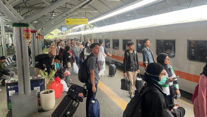 Selama Masa Angkutan Nataru 2023/2024, KAI Daop 8 Surabaya Layani 386.909 Penumpang