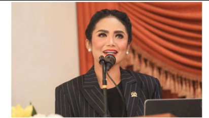Pantas Saja Semakin Banyak Artis Berlomba Ikutan Nyaleg, Krisdayanti Pernah Jujur Uang Diterimanya Segini Duduk di DPR RI, Fantastis ..