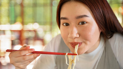 Cara Orang Jepang, Cina, dan Korea Tetap Langsing Meski Makan Mie Instan dan Tepung-tepungan setiap Hari, Menurut dr Zaidul Akbar