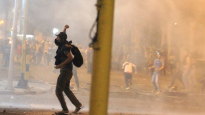 Gaji Polisi dan Tentara Dipotong! Papua Nugini Dilanda Kericuhan Mengerikan