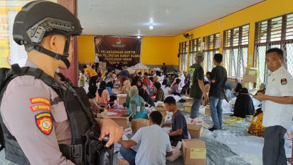 KPUD Buton Temukan 1359 Surat Suara Rusak di Dua Jenis Surat Suara