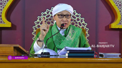 Jangan Sembarangan Bersihkan Sisa Buang Air Kecil, Ternyata yang Benar Kata Buya Yahya Cukup Sentuh...