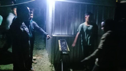 Gegara Buat Bakso Bakar Ibu dan Anak Terbakar