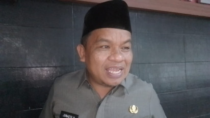 Tegas! Pj Bupati Jeneponto Pecat Pemeran Pria Video Call Seks Sebagai Kades