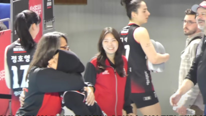 Bukan Hanya Penggemar Voli Liga Korea, Sosok Ini juga Kagumi Megawati Hangestri Sampai Beri Pelukan dan Ucapan Terima Kasih ke Mega karena...