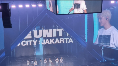 Momen Taeyong NCT 127 Kepo Teriakan Penggemar Gamau Pulang Maunya Digoyang di Konser The Unity