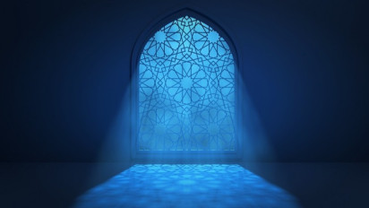 Peristiwa Isra Mi’raj 27 Rajab: Mengapa Nabi Muhammad SAW Diperjalankan di Malam Hari? Simak Tafsir Surah Al Isra Ayat 1 Ini